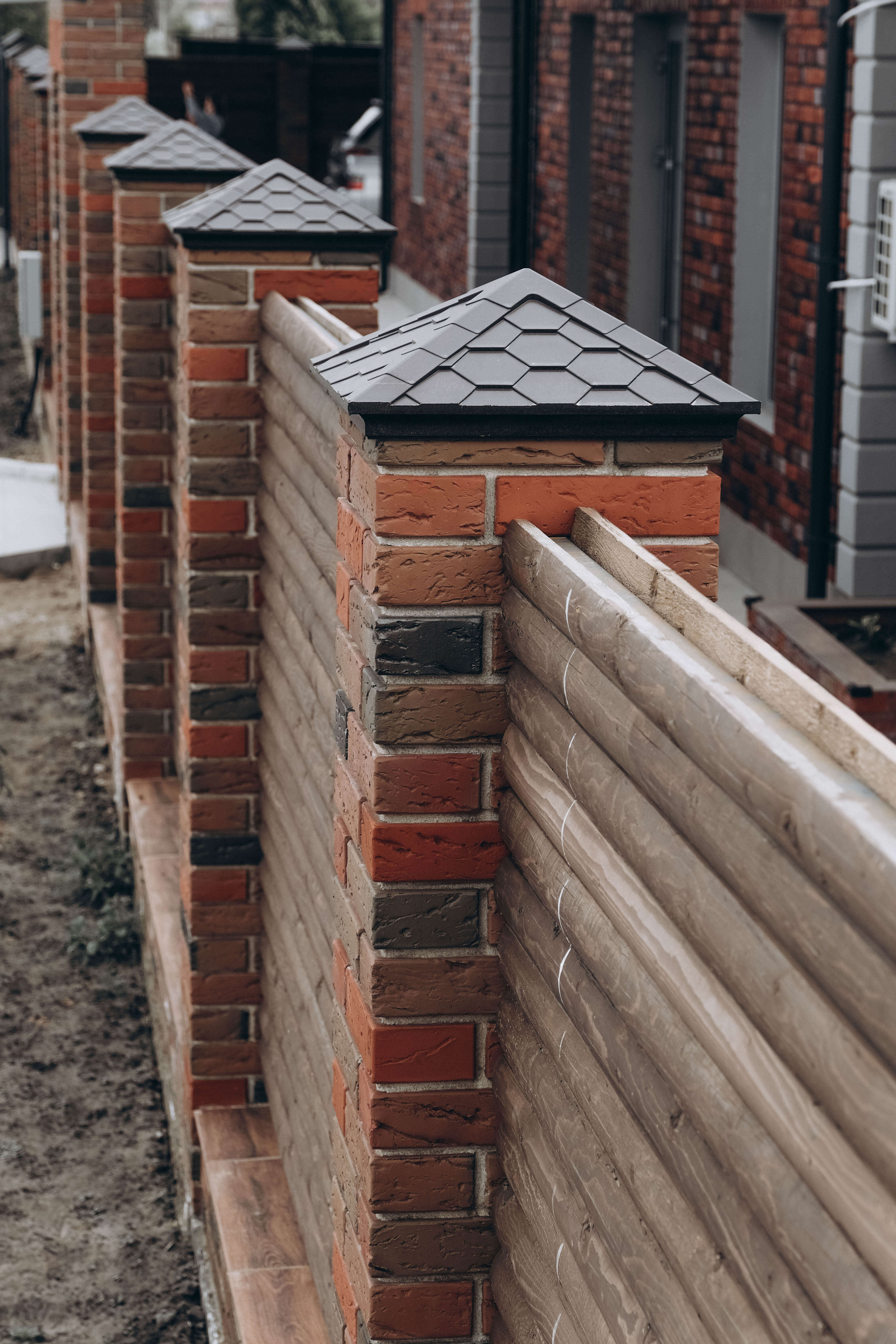 Колпак Zking Эверест Коричневый на столб 1.5х1.5 кирпича (390х390мм) в Набережных Челнах фото